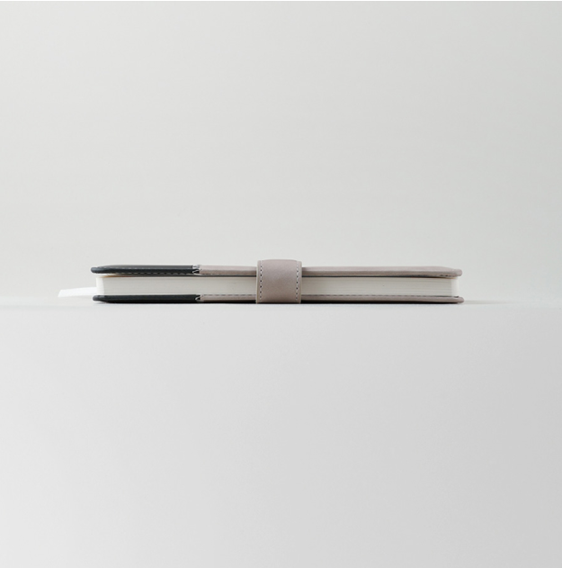 LEATHERIDE MAGNETBOOK - 180