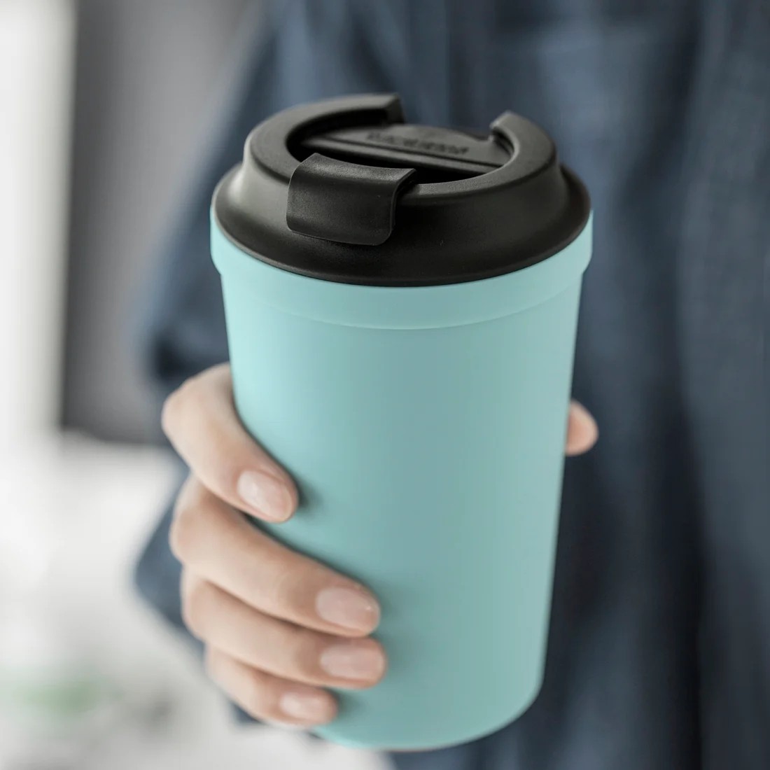 IDEA CAFÉ – SUCTION DESK MUG - 392